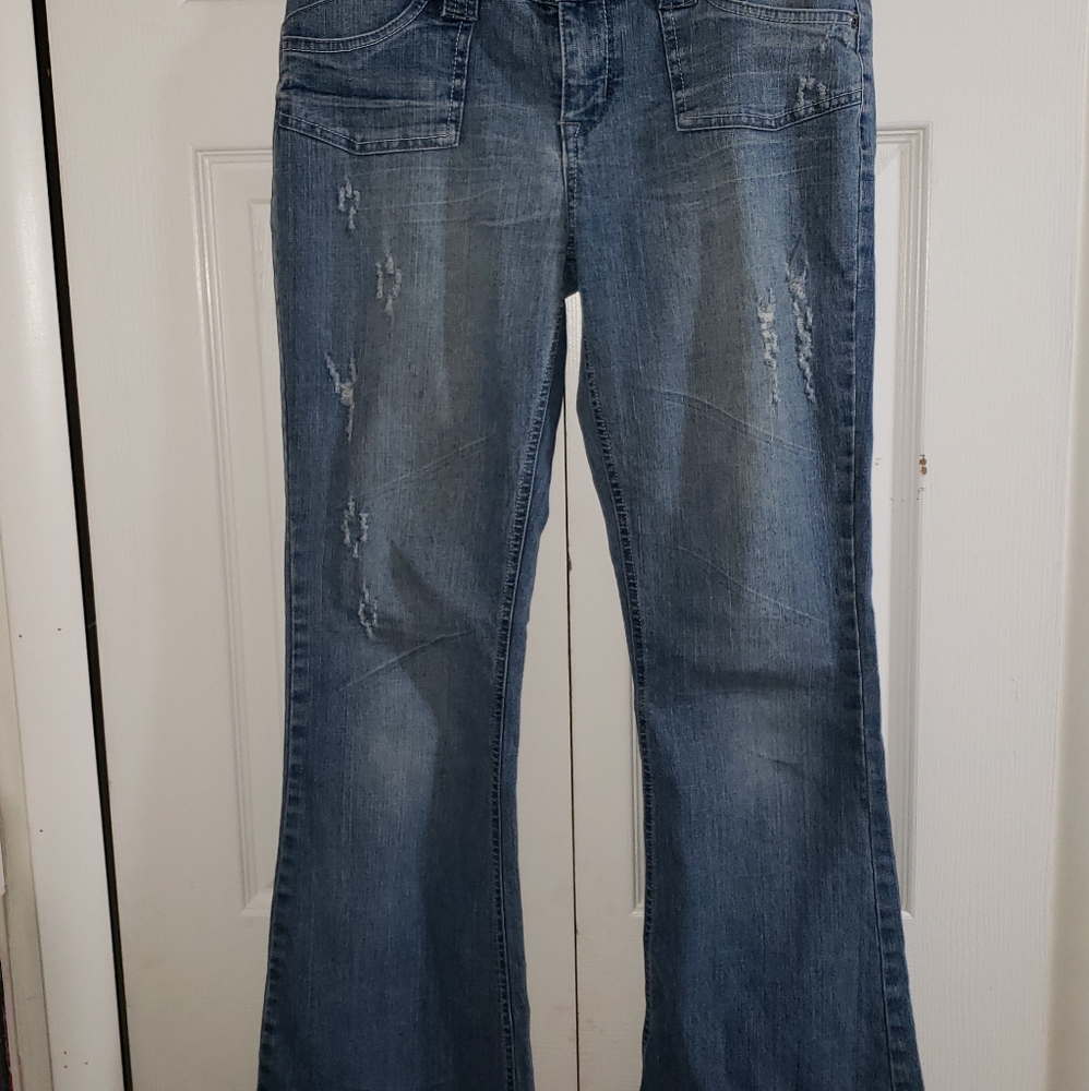 2/$25 SO Distressed Bootcut Jeans Size 7